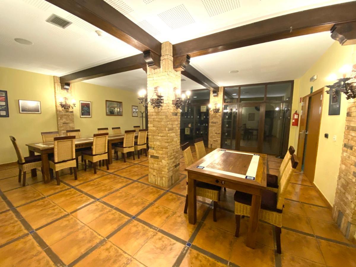 Hotel Lasa Sport Вальядолид Экстерьер фото